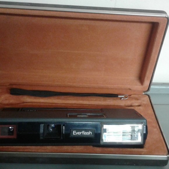 Vintage everflash camera - Picture 2 of 5